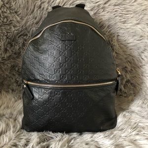 Black leather Gucci backpack